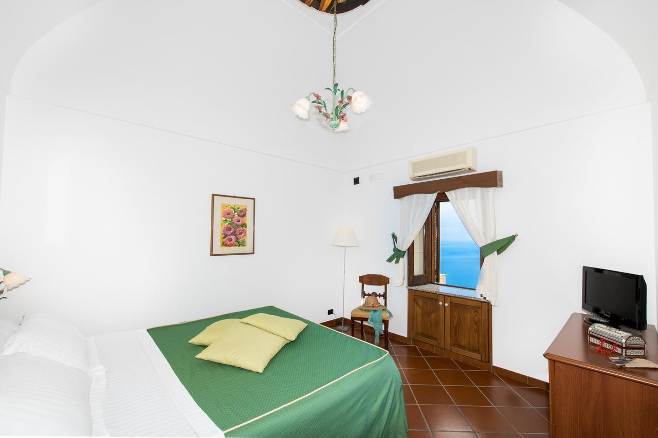 Casa Chiesa Nuova Leilighet Positano Eksteriør bilde