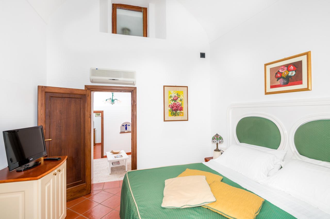 Casa Chiesa Nuova Leilighet Positano Eksteriør bilde